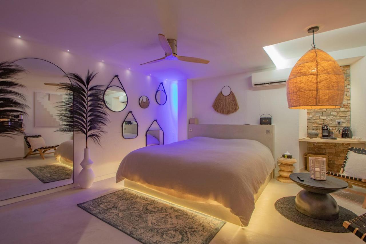 Les Bains D'Eros Hotel Cuers Ngoại thất bức ảnh