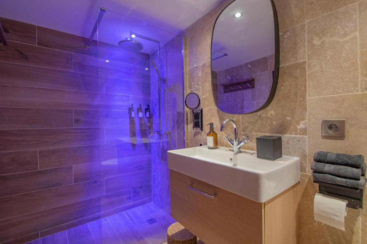 Les Bains D'Eros Hotel Cuers Ngoại thất bức ảnh